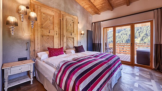 Dolomites Mountain Spa Suite